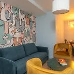 Montmartre Paris Suite