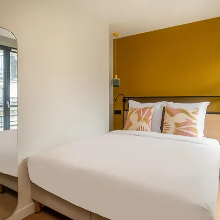 Montmartre Aparthotel 4*