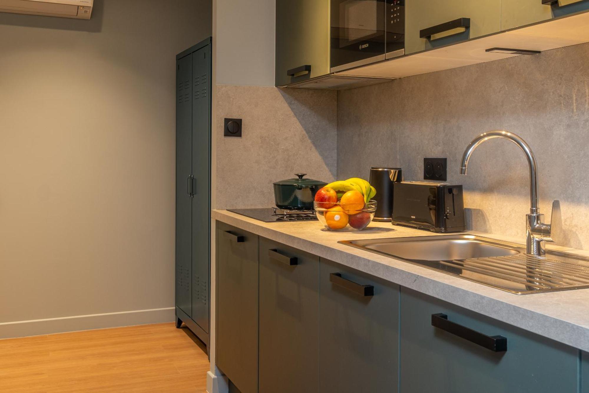 Aparthotel Montmartre 4*